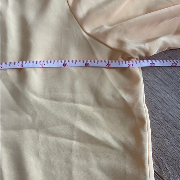 VINTAGE peach Button Down Shirt with Dress Collar scallop hem sz 12 - Picture 7 of 10